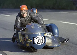 Derek Plummer & Malcolm Brett (Triumph) 1973 750 Sidecar TT TT Derek Plummer & Malcolm Brett (Triumph) 1973 750 Sidecar TT TT