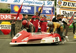 Dick Tapken & Alan Blackhurst (Jacob Yamaha) 1988 Sidecar TT Dick Tapken & Alan Blackhurst (Jacob Yamaha) 1988 Sidecar TT