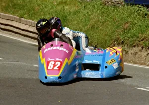 Frank Briscoe & Matthew Wiseman (Windle Honda) 1995 Sidecar TT Frank Briscoe & Matthew Wiseman (Windle Honda) 1995 Sidecar TT
