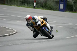 Gary Carswell (Suzuki) 2004 Production 600 TT Gary Carswell (Suzuki) 2004 Production 600 TT