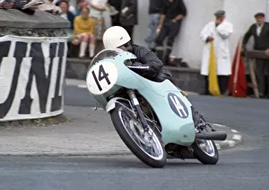 Gary Dickinson (Honda) 1969 Ultra Lightweight TT Gary Dickinson (Honda) 1969 Ultra Lightweight TT