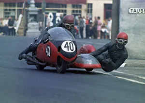 Gordon Fox & H Sanderson (Triumph) 1970 500 Sidecar TT Gordon Fox & H Sanderson (Triumph) 1970 500 Sidecar TT