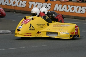 Gordon Shand & Stuart Graham (Shand Suzuki) 2010 Sidecar A TT Gordon Shand & Stuart Graham (Shand Suzuki) 2010 Sidecar A TT