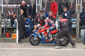 Guy Martin (Suzuki) 2004 Production 600 TT Guy Martin (Suzuki) 2004 Production 600 TT