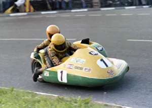 Bill Hodgkins & John Parkins (Joe Francis Yamaha) 1978 Sidecar TT Bill Hodgkins & John Parkins (Joe Francis Yamaha) 1978 Sidecar TT