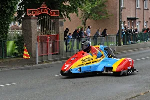 Ian Bell & Carl Bell (Yamaha Baker) 2014 Sidecar TT Ian Bell & Carl Bell (Yamaha Baker) 2014 Sidecar TT