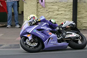 Ian Lougher (Honda) 2004 Production 1000 TT Ian Lougher (Honda) 2004 Production 1000 TT
