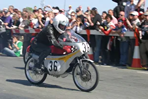 Ian Plumridge (Honda) 2007 TT Parade Lap Ian Plumridge (Honda) 2007 TT Parade Lap