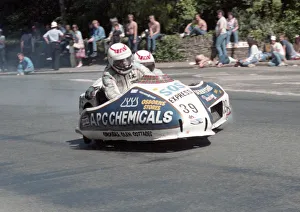 Jack Muldoon & Billy Costello (Yamaha) 1985 Sidecar TT Jack Muldoon & Billy Costello (Yamaha) 1985 Sidecar TT