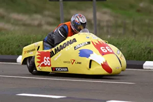Jean-claud Kestler & Christopher Verg (Baker Honda) 2004 Sidecar TT Jean-claud Kestler & Christopher Verg (Baker Honda) 2004 Sidecar TT