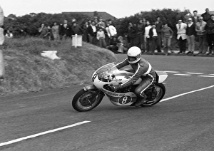 Kenny Harrison (Yamaha) 1977 Jurby Road Kenny Harrison (Yamaha) 1977 Jurby Road