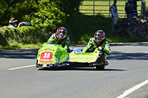 Kenny Howles & Dave Mahon (MR Equipe Yamaha) 2015 Sidecar TT Kenny Howles & Dave Mahon (MR Equipe Yamaha) 2015 Sidecar TT