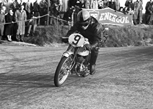 Len Harfield (EMC Puch) 1954 Ultra Lightweight TT Len Harfield (EMC Puch) 1954 Ultra Lightweight TT