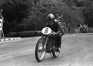 Len Harfield (LCH) 1955 Ultra Lightweight TT Len Harfield (LCH) 1955 Ultra Lightweight TT