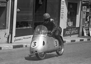 Len Harfield (LCH) 1956 Ultra Lightweight TT Len Harfield (LCH) 1956 Ultra Lightweight TT
