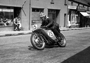 Len Harfield (LCH) 1958 Ultra Lightweight TT Len Harfield (LCH) 1958 Ultra Lightweight TT