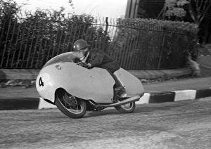 Luigi Taveri (MV) 1957 Ultra Lightweight TT Luigi Taveri (MV) 1957 Ultra Lightweight TT