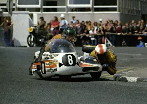 Mac Hobson & Mick Burns (Ham-Yam) 1976 500 Sidecar TT Mac Hobson & Mick Burns (Ham-Yam) 1976 500 Sidecar TT