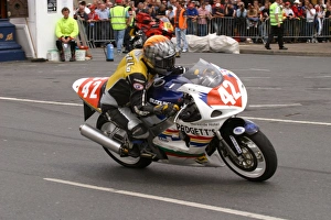 Maria Costello (Suzuki) 2004 Production 1000 TT Maria Costello (Suzuki) 2004 Production 1000 TT