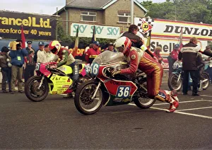 Mark Farmer and Ralph Sutcliffe (Yamaha) 1987 Junior TT Mark Farmer and Ralph Sutcliffe (Yamaha) 1987 Junior TT