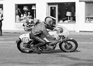 Martyn Ashwood (Norton) 1972 Production TT Martyn Ashwood (Norton) 1972 Production TT