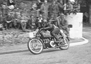 Maurice Cann (Guzzi) 1947 Lightweight TT Maurice Cann (Guzzi) 1947 Lightweight TT