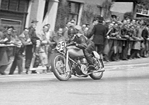 Maurice Cann (Guzzi) 1950 Lightweight TT Maurice Cann (Guzzi) 1950 Lightweight TT