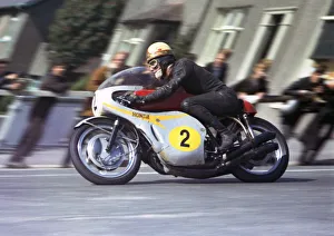 Mike Hailwood (Honda) 1966 Senior TT