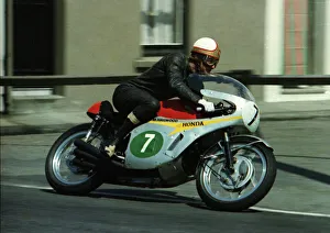 Mike Hailwood (Honda) 1967 Lightweight TT