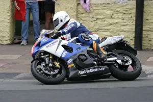 Nigel Davies (Suzuki) 2004 Production 1000 TT Nigel Davies (Suzuki) 2004 Production 1000 TT
