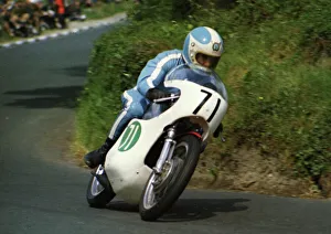 Peter Jones (Suzuki) 1971 Lightweight TT Peter Jones (Suzuki) 1971 Lightweight TT