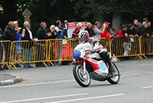 Phil Millard (Yamaha) 2013 Classic TT Lap of Honour Phil Millard (Yamaha) 2013 Classic TT Lap of Honour