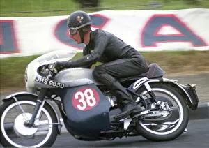 Reay Mackay (Velocette) 1968 Production TT Reay Mackay (Velocette) 1968 Production TT