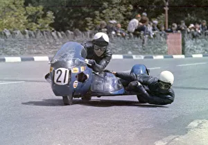 Rob Williamson & Dave Smith (Triumph) 1972 500 Sidecar TT Rob Williamson & Dave Smith (Triumph) 1972 500 Sidecar TT