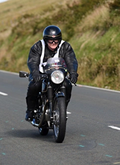 Rodney Wildsmith (Velocette) 2016 VMCC Parade Rodney Wildsmith (Velocette) 2016 VMCC Parade