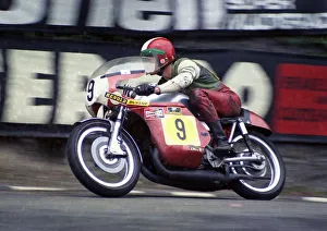 Roger Nicholls (Shepherd Suzuki) 1974 Senior TT Roger Nicholls (Shepherd Suzuki) 1974 Senior TT