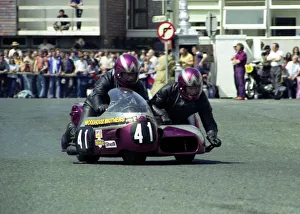 Roy Woodhouse & Doug Woodhouse (Yamaha) 1976 500cc Sidecar TT Roy Woodhouse & Doug Woodhouse (Yamaha) 1976 500cc Sidecar TT