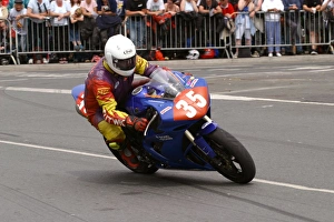 Steve Linsdell (Yamaha) 2004 Production 1000 TT Steve Linsdell (Yamaha) 2004 Production 1000 TT