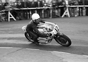 Tony Randle (Yamaha) 1975 Senior Manx Grand Prix Tony Randle (Yamaha) 1975 Senior Manx Grand Prix