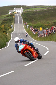 Victor Gilmore (Yamaha) 2004 Junior TT Victor Gilmore (Yamaha) 2004 Junior TT