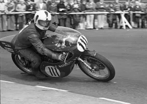 1975 Senior Manx Grand Prix Print