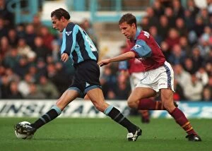 Images Dated 23rd November 1996: Noel Whelan vs Gareth Southgate: The Epic Battle for the Ball (Coventry City vs Aston Villa, 90s)