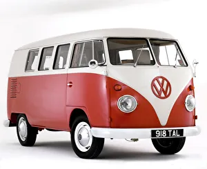 Caravan Prints: 1963 Volkswagen Devon Camper Van Print