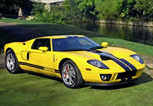 Images Dated 9th October 2005: Ford Ford GT, 2005, Yellow, black stripes