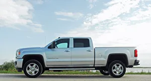 GMC Sierra Denali HD (Pickup), 2014, Silver GMC Sierra Denali HD (Pickup), 2014, Silver