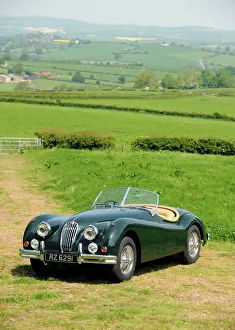 Car photo library/jaguar/jaguar xk140 roadster 1968 green dark Car photo library/jaguar/jaguar xk140 roadster 1968 green dark