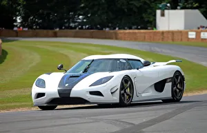 Car photo library/koenigsegg/koenigsegg agera n 2015 white black Car photo library/koenigsegg/koenigsegg agera n 2015 white black