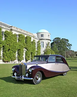 Rolls-Royce Silver Wraith Sedanca de Ville Hooper Rolls-Royce Silver Wraith Sedanca de Ville Hooper