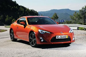 Тойота gt 86 оранжевая