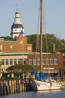 Annapolis city docks, viewed from mouth of Severn River, historic State Capitol Building Annapolis city docks, viewed from mouth of Severn River, historic State Capitol Building